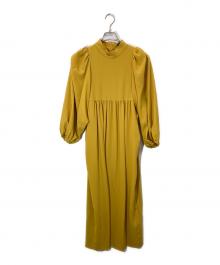 VERMEIL par iena（ヴェルメイユ パー イエナ）の古着「アセテートバックサテンジョーゼットワンピース」｜イエロー