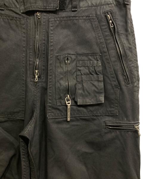 ripvanwinkle（リップヴァンウィンクル）ripvanwinkle (リップヴァンウィンクル) ジップテックパラシュートパンツ ブラック サイズ:4の古着・服飾アイテム