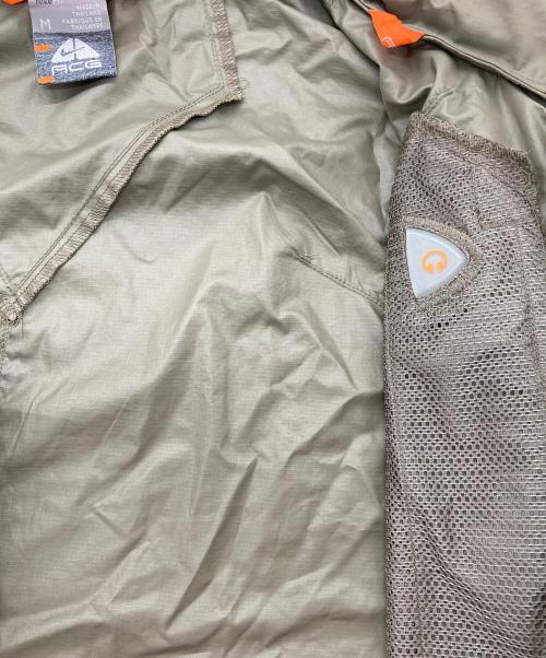 NIKE ACG（ナイキエーシージー）NIKE ACG (ナイキエージーシー) テックジャケット ブラウン×イエロー サイズ:Mの古着・服飾アイテム
