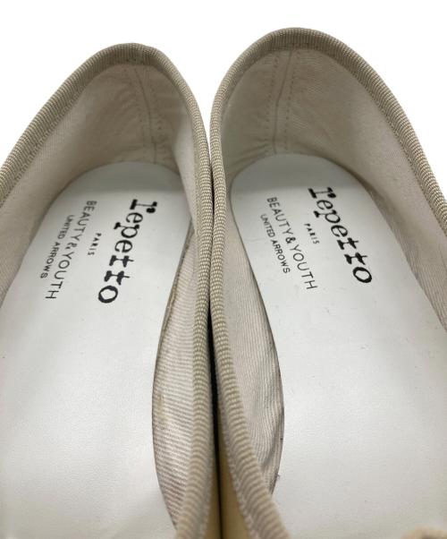 repetto（レペット）repetto (レペット) BEAUTY&YOUTH (ビューティーアンドユース) Cendrillon Ballerinas / Lambskin/V1020ABY ベージュ サイズ:37の古着・服飾アイテム