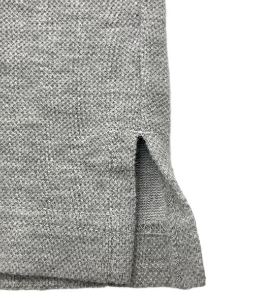 FRED PERRY（フレッドペリー）FRED PERRY (フレッドペリー) ポロシャツ グレー サイズ:Mの古着・服飾アイテム