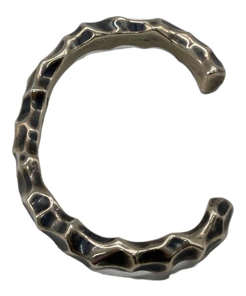 GARNI（ガルニ）GARNI (ガルニ) デザインバングル シルバーの古着・服飾アイテム