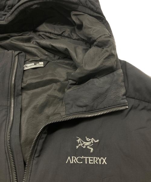 ARC'TERYX（アークテリクス）ARC'TERYX (アークテリクス) ATOM HOODY ブラック サイズ:Ⅿの古着・服飾アイテム