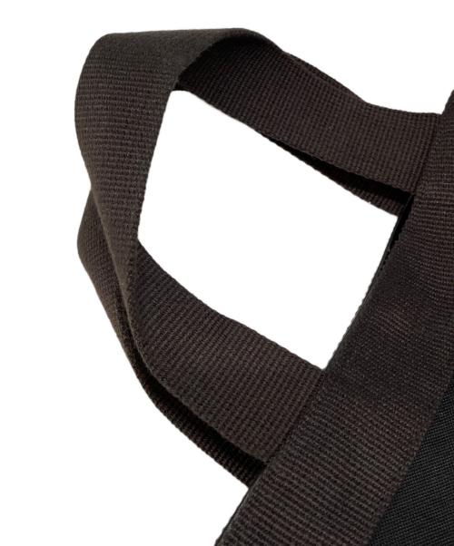 Herve Chapelier（エルベシャプリエ）Herve Chapelier (エルベシャプリエ) コーデュラスクエアトートM/704C ブラック サイズ:-の古着・服飾アイテム