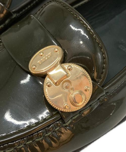 BALLY（バリー）BALLY (バリー) パテントローファー オリーブ サイズ:35の古着・服飾アイテム