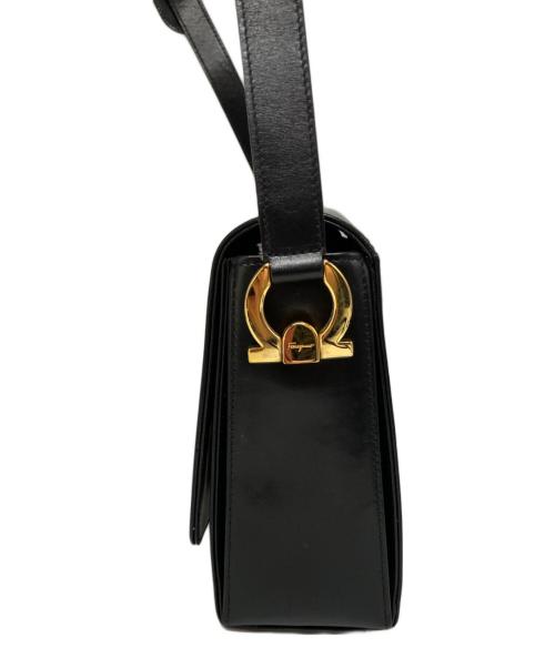 Salvatore Ferragamo（サルヴァトーレ フェラガモ）Salvatore Ferragamo (サルヴァトーレ フェラガモ) ガンチーニレザーショルダーバッグ ブラックの古着・服飾アイテム
