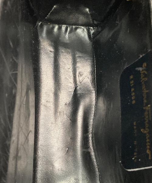 Salvatore Ferragamo（サルヴァトーレ フェラガモ）Salvatore Ferragamo (サルヴァトーレ フェラガモ) ガンチーニレザーショルダーバッグ ブラックの古着・服飾アイテム