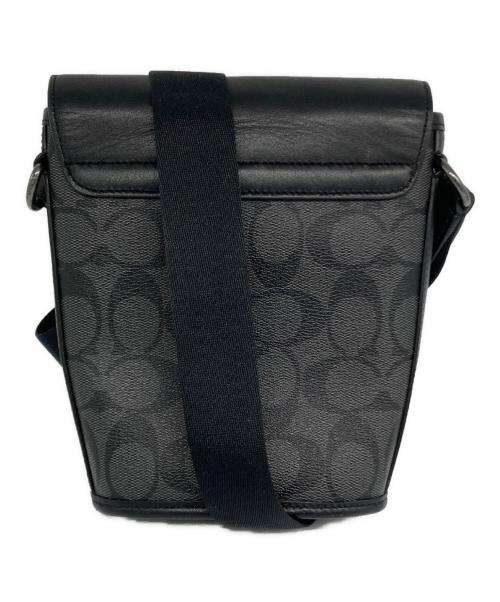 COACH（コーチ）COACH (コーチ) Track Small Flap Crossbody/C3134 ブラックの古着・服飾アイテム