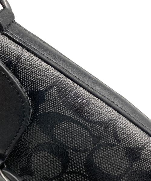 COACH（コーチ）COACH (コーチ) Track Small Flap Crossbody/C3134 ブラックの古着・服飾アイテム