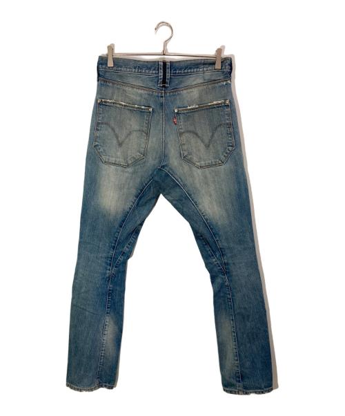 LEVI'S ENGINEERED（リーバイスエンジニアード）LEVI'S ENGINEERED (リーバイスエンジニアード) 立体裁断デニムパンツ ブルー サイズ:30の古着・服飾アイテム