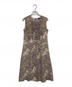 BURBERRY LONDONバーバリーロンドン）の古着「シルクノースリーブワンピース」｜グレー