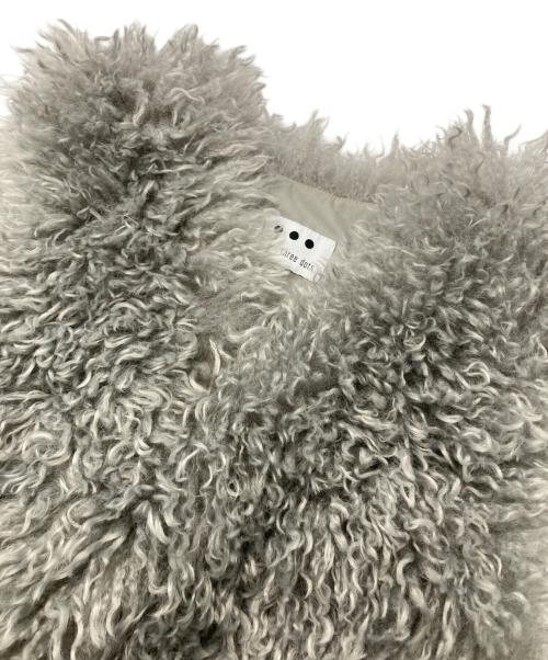 THREE DOTS（スリードッツ）THREE DOTS (スリードッツ) Wavy fur short gilet グレー サイズ:Sの古着・服飾アイテム