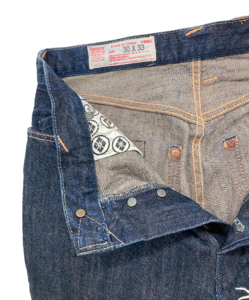 YAMANE（ヤマネ）YAMANE (ヤマネ) 1926刺繍デニムパンツ インディゴ サイズ:30の古着・服飾アイテム