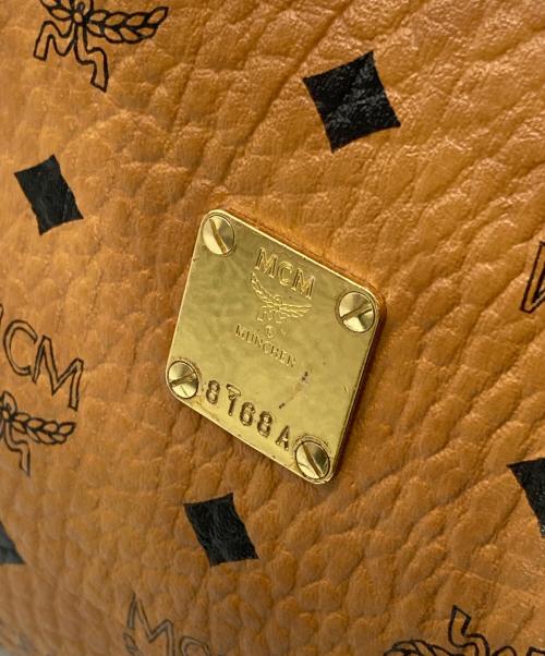 MCM（エムシーエム）MCM (エムシーエム) ヴィセトスクラッチバッグ ブラウンの古着・服飾アイテム