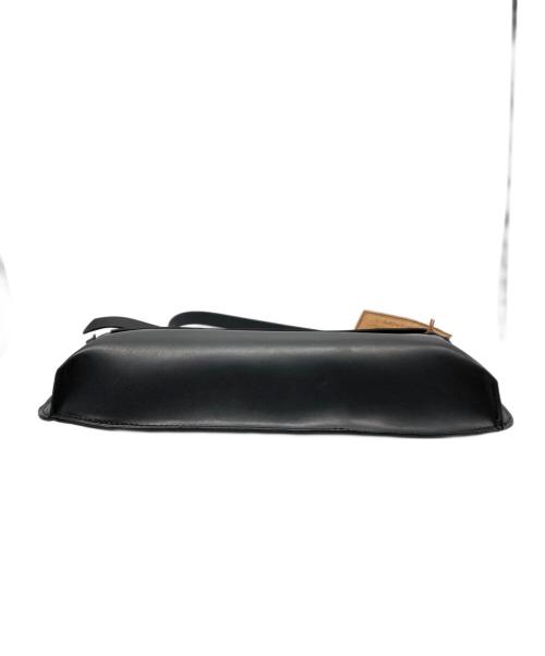 SLOW（スロウ）SLOW (スロウ) カウレザーショルダーバッグ ブラックの古着・服飾アイテム