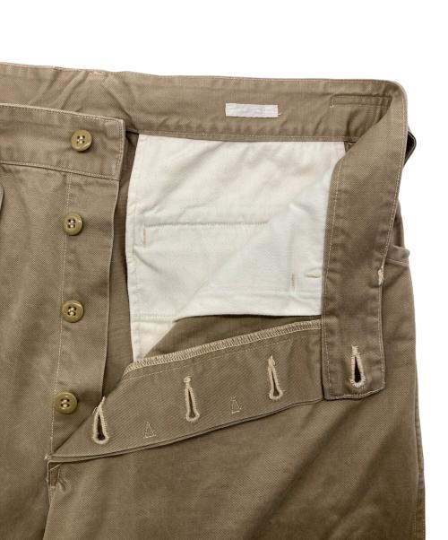 COMOLI（コモリ）COMOLI (コモリ) ベルテッド チノパンツ ベージュ サイズ:1の古着・服飾アイテム