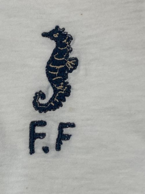 45R（フォーティファイブ・アール）45R (フォーティファイブ・アール) 海ものがたりの刺繍45星Tシャツ ホワイト サイズ:-の古着・服飾アイテム