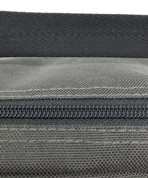 BRIEFING（ブリーフィング）BRIEFING (ブリーフィング) SUNDAY COACH BAG グレーの古着・服飾アイテム