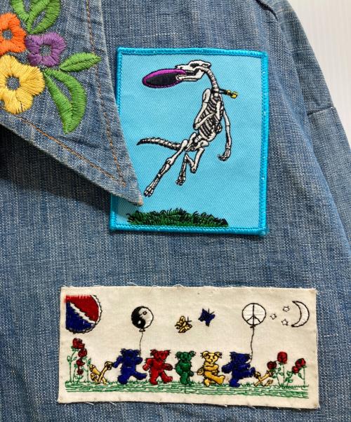 LEVI'S（リーバイス）LEVI'S (リーバイス) ワッペン刺繍デニムシャツ ブルー サイズ:XLの古着・服飾アイテム