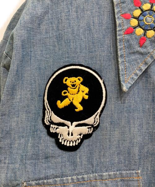 LEVI'S（リーバイス）LEVI'S (リーバイス) ワッペン刺繍デニムシャツ ブルー サイズ:XLの古着・服飾アイテム
