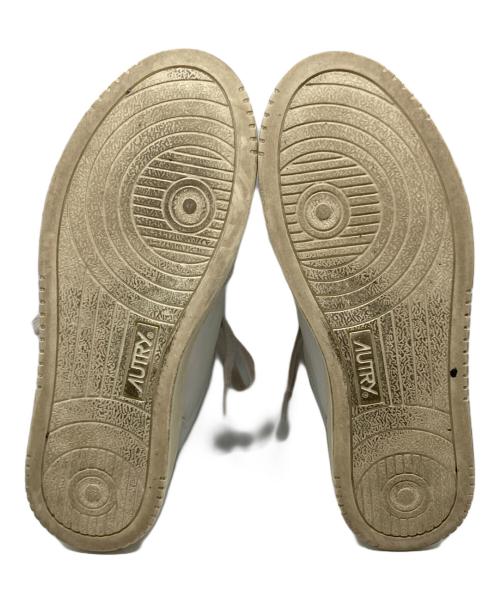 AUTRY（オートリ―）AUTRY (オートリ―) コートスニーカー ホワイト サイズ:39の古着・服飾アイテム