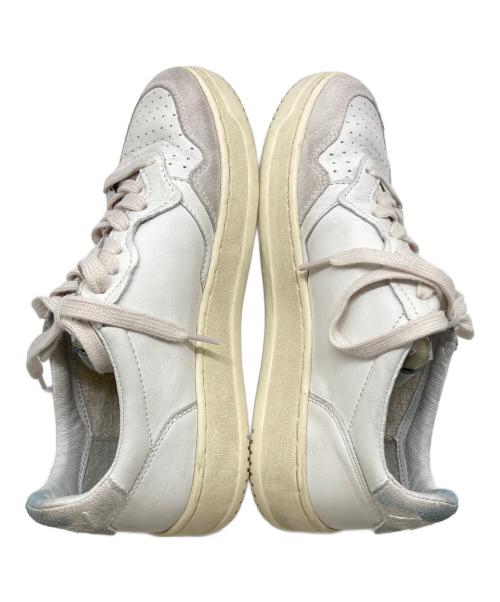 AUTRY（オートリ―）AUTRY (オートリ―) コートスニーカー ホワイト サイズ:39の古着・服飾アイテム