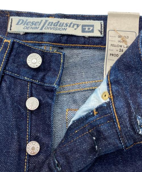 DIESEL（ディーゼル）DIESEL (ディーゼル) FELLOWデニムパンツ インディゴ サイズ: 66cm (W26)の古着・服飾アイテム
