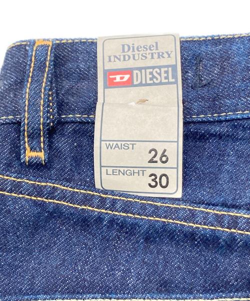 DIESEL（ディーゼル）DIESEL (ディーゼル) FELLOWデニムパンツ インディゴ サイズ: 66cm (W26)の古着・服飾アイテム