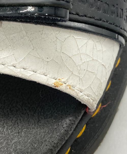 Dr.Martens（ドクターマーチン）Dr.Martens (ドクターマーチン) ROMI CRACKLE ホワイト×ブラック サイズ:UK5の古着・服飾アイテム