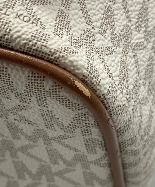 MICHAEL KORS（マイケル・コース）MICHAEL KORS (マイケルコース) バックパック アディナ ホワイトの古着・服飾アイテム