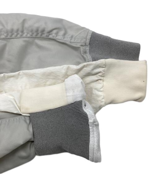 NIKE（ナイキ）NIKE (ナイキ) sacai (サカイ) NRG LAYERED JKT グレー サイズ:Lの古着・服飾アイテム