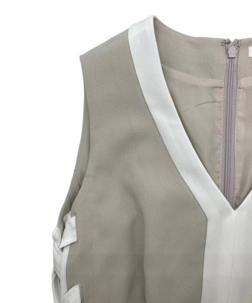 Snidel（スナイデル）Snidel (スナイデル) サイドプリーツバイカラーワンピ ベージュの古着・服飾アイテム