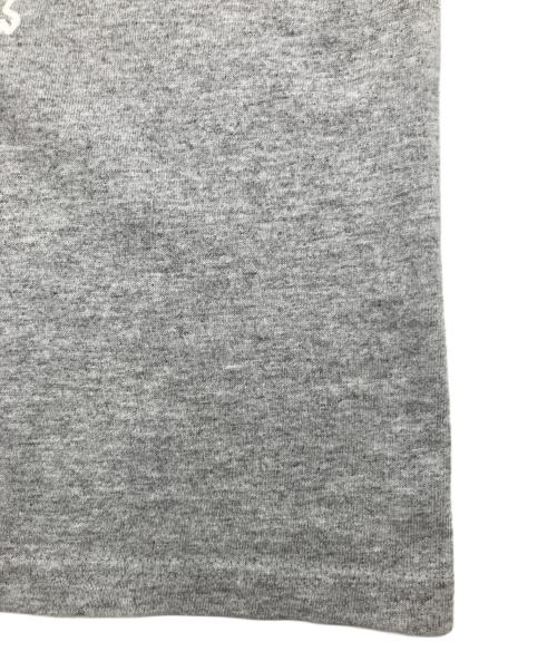 stussy（ステューシー）stussy (ステューシー) YEAR OF THE TIGER Tシャツ グレー サイズ:Sの古着・服飾アイテム