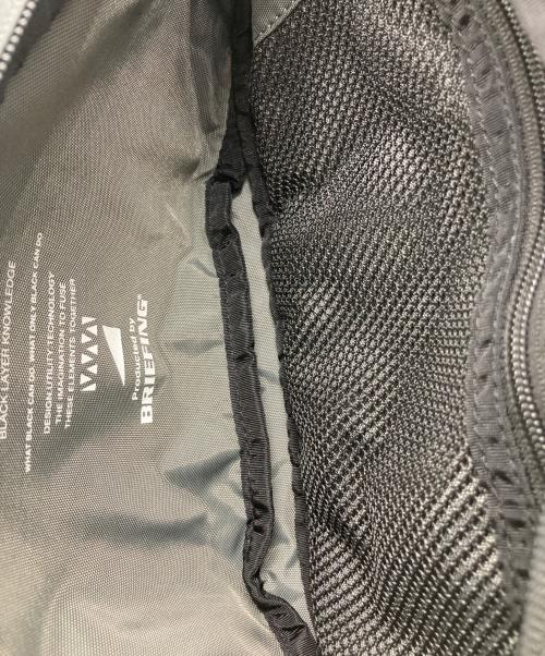BRIEFING（ブリーフィング）BRIEFING (ブリーフィング) WHITE MOUNTAINEERING (ホワイトマウンテ二アニング) ボディーバッグ ブラックの古着・服飾アイテム