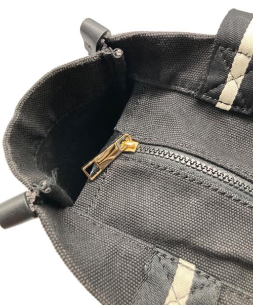 MARC JACOBS（マークジェイコブス）MARC JACOBS (マークジェイコブス) キャンバストートバッグ ブラックの古着・服飾アイテム