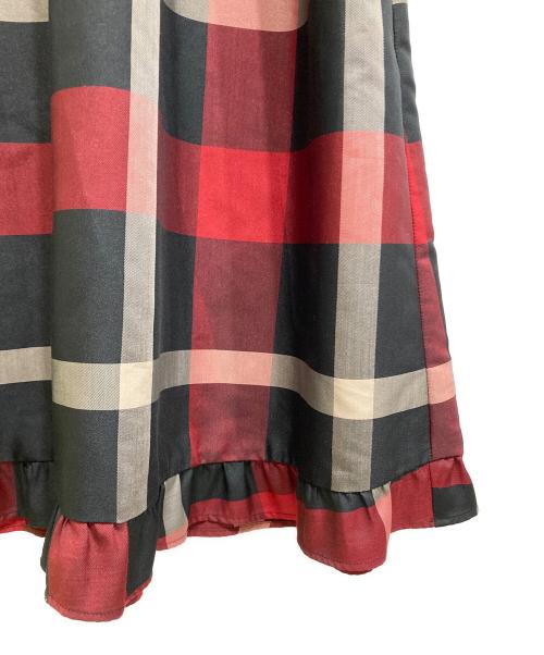 BLUE LABEL CRESTBRIDGE（ブルーレーベルクレストブリッジ）BLUE LABEL CRESTBRIDGE (ブルーレーベルクレストブリッジ) クレストブリッジチェッククロッシングツイルティアードドレス レッド×ブラック サイズ:38の古着・服飾アイテム