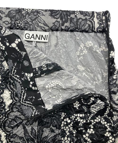 GANNI（ガニー）GANNI (ガニー) フラワーレースプリントスカート ホワイト×ブラック サイズ:34の古着・服飾アイテム