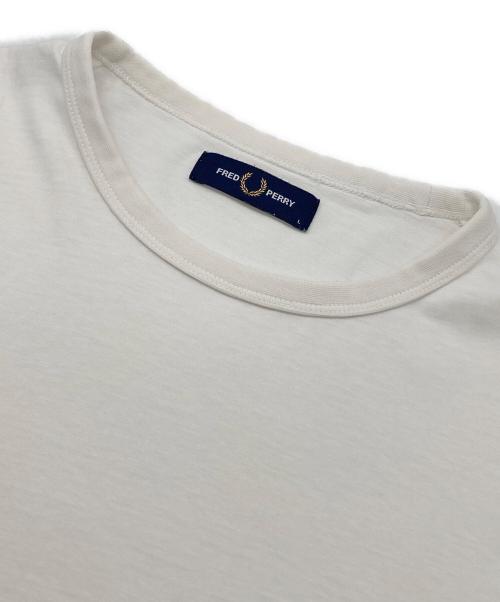 FRED PERRY（フレッドペリー）FRED PERRY (フレッドペリー) Ringer T-Shirt ホワイト サイズ:Lの古着・服飾アイテム