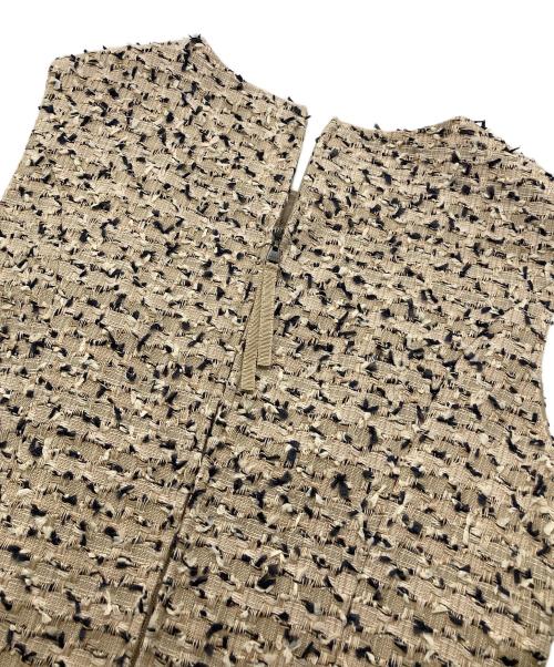 FOXEY（フォクシー）FOXEY (フォクシー) ノースリーブツイードワンピース/37727 ベージュ サイズ:38の古着・服飾アイテム