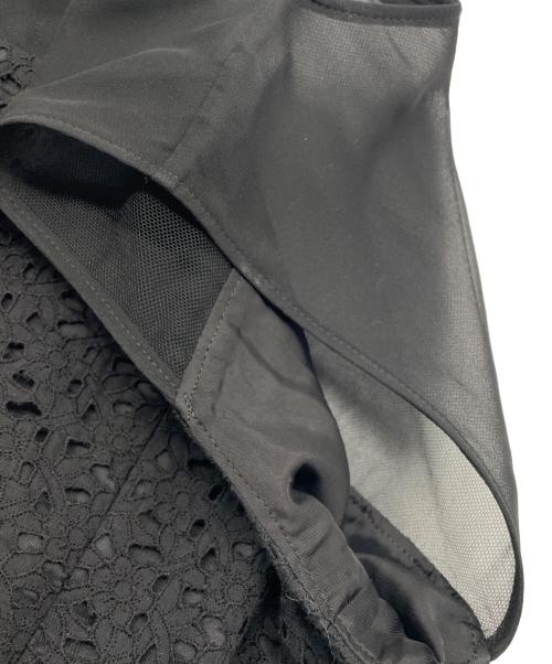 FOXEY BOUTIQUE（フォクシー ブティック）FOXEY BOUTIQUE (フォクシー ブティック) カットワークレースワンピース ブラック サイズ:38の古着・服飾アイテム
