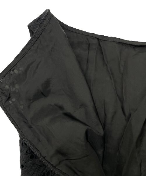 FOXEY（フォクシー）FOXEY (フォクシー) NERINEカットワークレースワンピース ブラック サイズ:38の古着・服飾アイテム