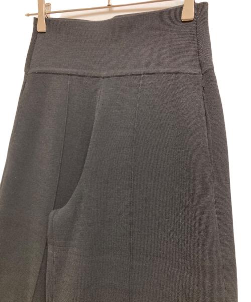 FOXEY NEWYORK（フォクシーニューヨーク）FOXEY NEWYORK (フォクシーニューヨーク) ニットガウチョパンツ ブラック サイズ:38の古着・服飾アイテム