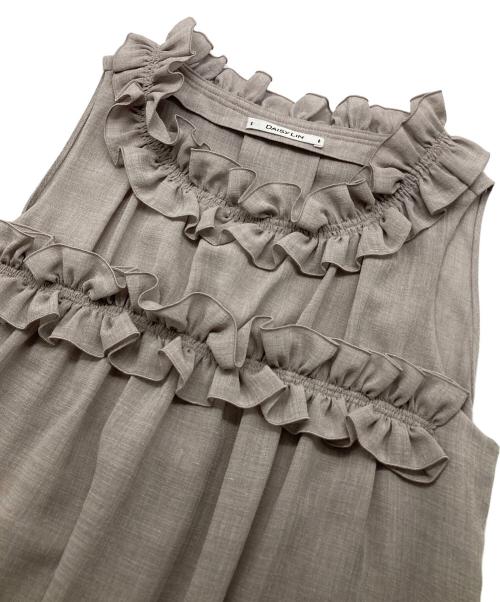 daisy lin for foxey（デイジーリン フォー フォクシー）DAISY LIN for FOXEY (デイジーリン フォー フォクシー) リゾートフリルチュニック ベージュ サイズ:38の古着・服飾アイテム