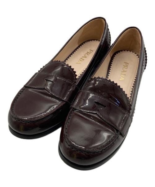 PRADA（プラダ）PRADA (プラダ) パテントコインローファー ブラウン サイズ:23cmの古着・服飾アイテム
