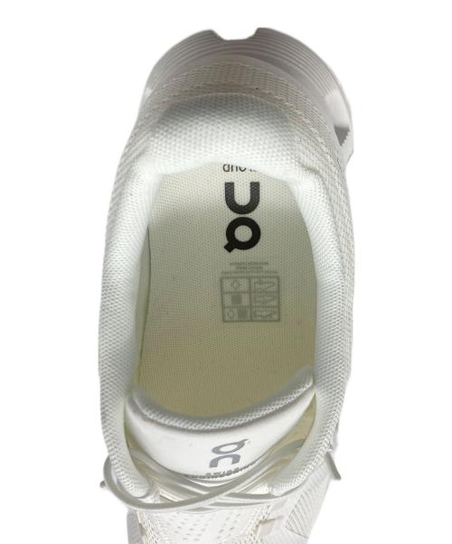 on（オン）on (オン) CLOUD 5 ホワイト サイズ:23.5の古着・服飾アイテム