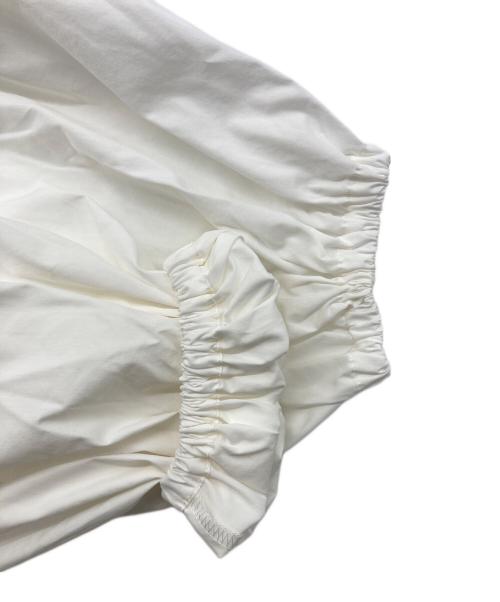 THE IRON（アイロン）THE IRON (アイロン) ソリッドバルーンブラウス ホワイト サイズ:Sの古着・服飾アイテム