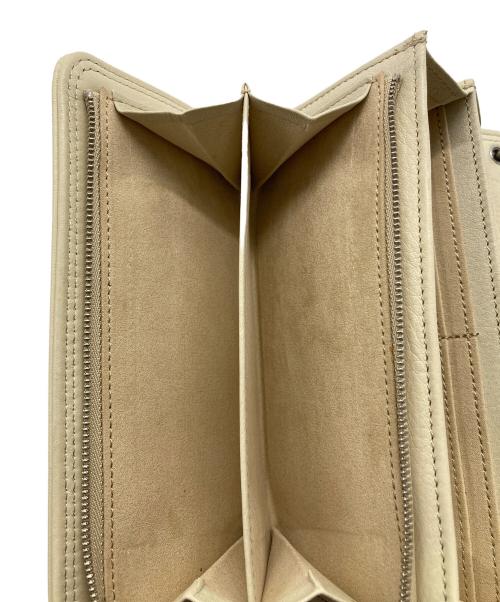 corbo（コルボ）corbo (コルボ) レザー長財布 アイボリーの古着・服飾アイテム