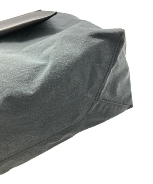 Acne studios（アクネ ストゥディオス）ACNE STUDIOS (アクネ ストゥディオス) ペイパリーナイロントートバッグ ブラックの古着・服飾アイテム