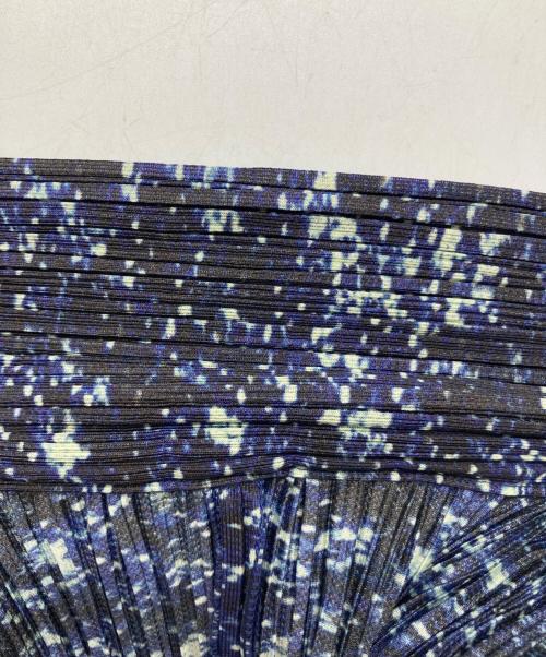 PLEATS PLEASE（プリーツプリーズ）PLEATS PLEASE (プリーツプリーズ) 転写プリーツシャツブラウス ブルー サイズ:3の古着・服飾アイテム