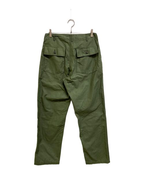 CIOTA（シオタ）CIOTA (シオタ) スビンコットンムラ糸バックサテンベイカーパンツ グリーン サイズ:5の古着・服飾アイテム